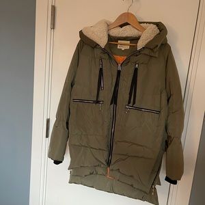 Women’s Olive Green Orolay Down Jacket